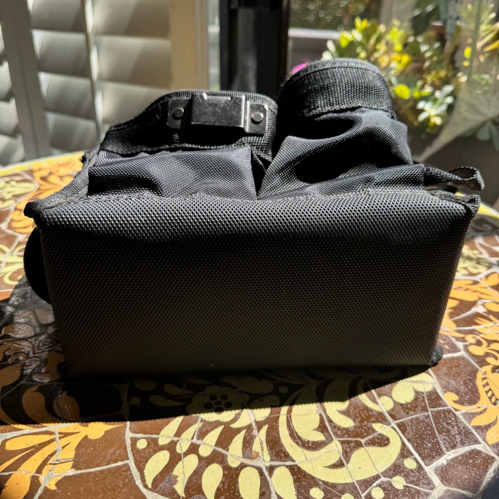 TOOL BAG WITH STRAP. - Picture 4 of 10